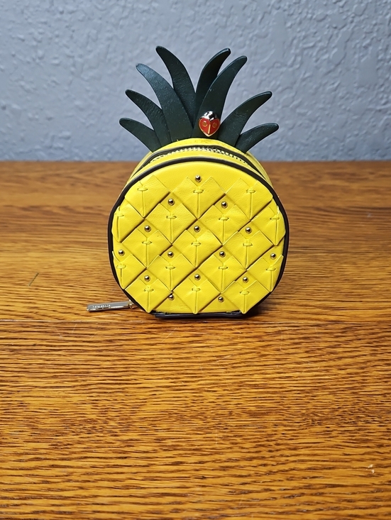 kate spade Handbags - Kate Spade Picnic Pineapple Coin Purse